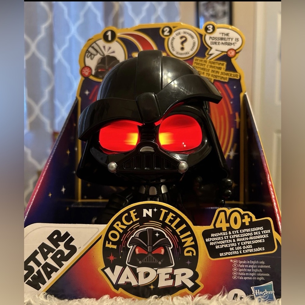 Hasbro Star Wars Force N Telling Vader Electronic Figure